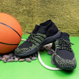 HIGHLANDER Men Slip-On Knitted Comfort Sneakers-image-9