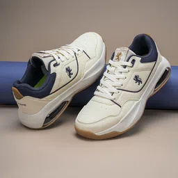 Red Tape Men Round Toe Memory Foam Sneakers-picture-16