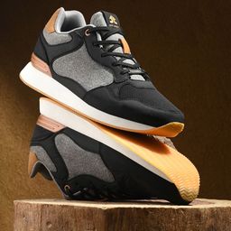 OFF LIMITS Men Colourblocked Lace Up Mesh Sneakers-picture-2