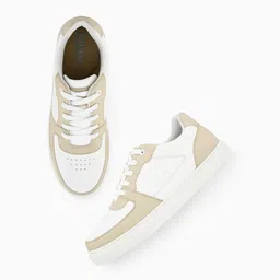HRX by Hrithik Roshan Women White & Beige Lightweight Comfort Insole Basics Sneakers image 4