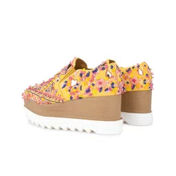 Anaar Women Embellished Heeled Slip On Sneakers image 5
