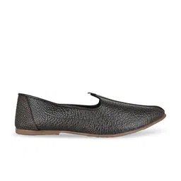 Regal Men Textured Lightweight Leather Mojaris image 4