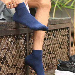 HEELIUM Men Odour-Free Breathable Padded Base Anti-bacterial Bamboo Quarter Length Socks image 5