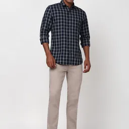 Peter England Casuals Men Slim Fit Tartan Checks Opaque Checked Casual Shirt image 5