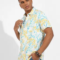 Campus Sutra Classic Spread Collar Floral Printed Cotton Casual Shirt image 2