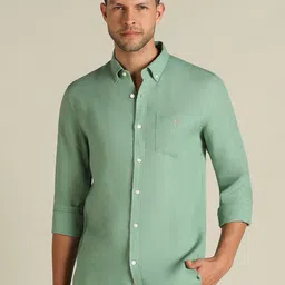 Dockers Men Solid Classic Fit Shirt-picture-39