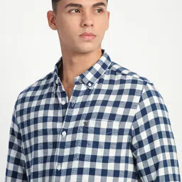 THE BEAR HOUSE Men Slim Fit Buffalo Checks Button-Down Collar Cotton Opaque Casual Shirt-image-98