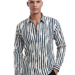 Banana Club Classic Slim Fit Striped Casual Shirt-image-18