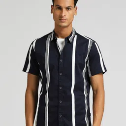 Pepe Jeans Vertical Striped Spread Collar Twill Pure Cotton Casual Shirt-image-54