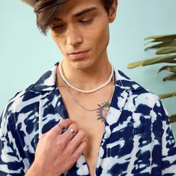 MASCLN SASSAFRAS Blue & White Abstract Printed Relaxed Opaque Casual Shirt image 2