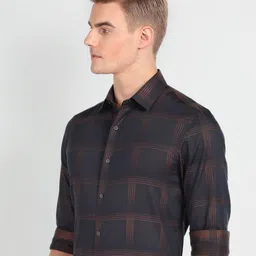 Arrow New York Slim Fit Windowpane Checked Spread Collar Formal Shirt image 3