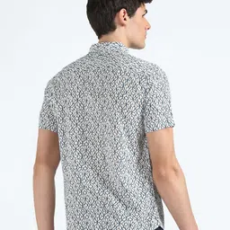 Flying Machine Geometric Printed Regular Fit Cotton Casual Shirt image 4