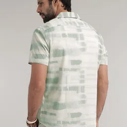 Andamen Premium Slim Fit  Abstract Printed Cuban Collar Short Sleeves Cotton Casual Shirt image 4