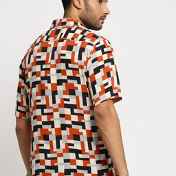 SHOWOFF Smart Slim Fit Geometric Printed Short Sleeves Cotton Casual Shirt image 2