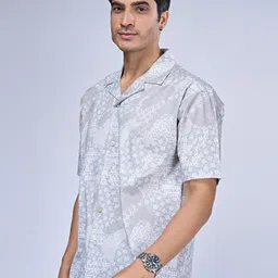 Maniac Trim Boxy Floral Printed Casual Shirt image 4