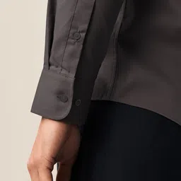 MISCHIEF MONKEY Classic Tailored Fit Spread Collar Casual Shirt image 4