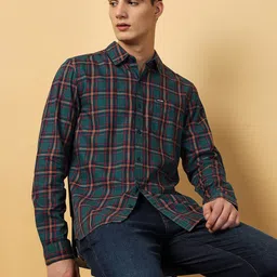 Wrangler Tartan Checked Regular Fit Pure Cotton Casual Shirt-picture-26