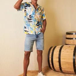 DENNISON Men Smart Block Printed Casual Shirt image 3