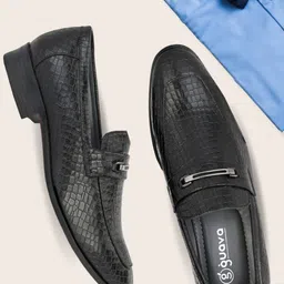 Guava Men Textured Formal Loafers-picture-20
