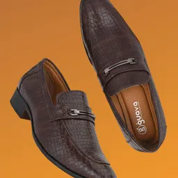 Guava Men Textured Formal Loafers-picture-15