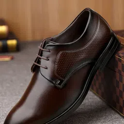 bacca bucci Men Maroon Red Solid Formal Leather Derbys Shoes-image-83