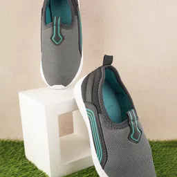 Walkfree Women Mesh Slip-On Sneakers-picture-19