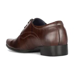 Bata Men Round Toe Formal Derby Shoes image 4