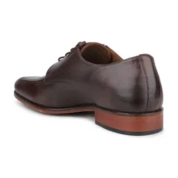 ATESBER by Inc.5 Men Textured Leather Formal Derbys image 5