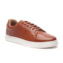 Roadster Men Solid Lace-Up Casual Sneakers image 3