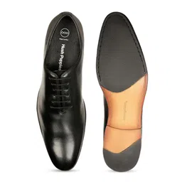 Hush Puppies Men Textured Leather Formal Oxfords image 5