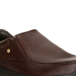 Hush Puppies Men Leather Slip-On Formal  Shoes image 2