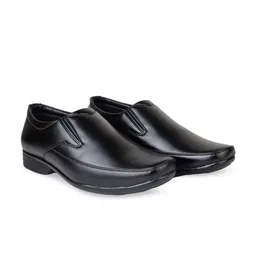 HikBi Men Leather Formal Slip-On Shoes image 5
