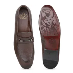 ATESBER by Inc.5 Men Buckle Detailed Leather Formal Slip-On Shoes image 2