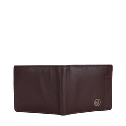 HAMMONDS FLYCATCHER Men Brown Leather Two Fold Wallet image 2