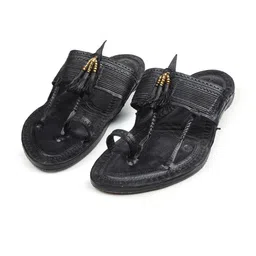 KORAKARI Men Leather Kolhapuri Flat Sandals-image-15