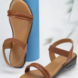 sneakers villa Textured Open Toe Flats image 1
