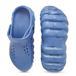 KRAASA Men Self Design Clogs image 3