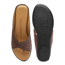 sneakers villa Textured Open Toe Flats image 5