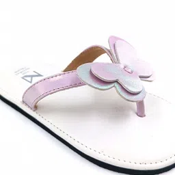 THE MADRAS TRUNK Kids Textured Open Toe Flats image 2