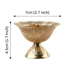 DOKCHAN Gold toned Textured & Peacock-Charm Pooja Diya image 3