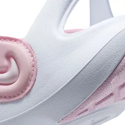 Nike Aqua Swoosh Younger Kids' Sandals image 5