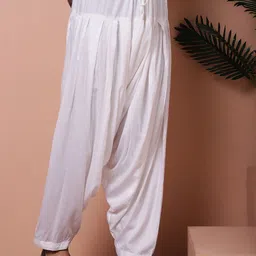 Jompers Men  Dhotis image 5