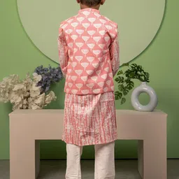 Biglilpeople Boys Floral Printed Regular Pure Cotton Kurta with Pyjamas image 4