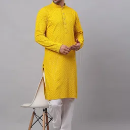 Jompers Men Floral Embroidered Sequinned Pure Cotton Kurta with Churidar image 2