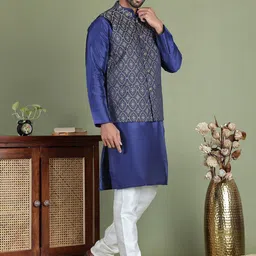 Jompers Men Regular Kurta with Churidar image 3