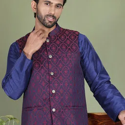 Jompers MenKurta Sets image 3
