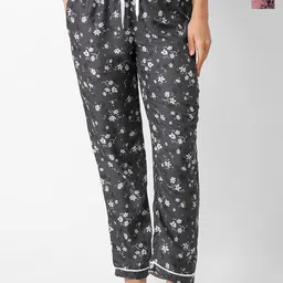NOIRA Women Pack Of 2 Printed Lounge Pants-image-72