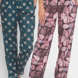 FashionRack Women Pack of 2 Black & Green Printed Lounge Pants-image-63