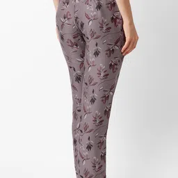 NOIRA Women Pack of 2 Printed Straight Lounge Pants image 3