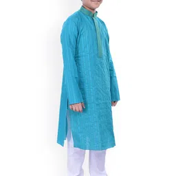 Manyavar Boys Self-Striped Kurta with Pyjamas image 4
